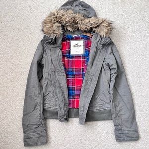 Hollister Cozy Parka Jacket NWT Size M